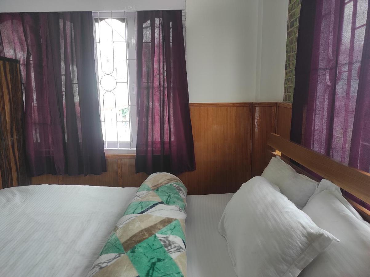 Hotel Tawang Regency Exterior foto